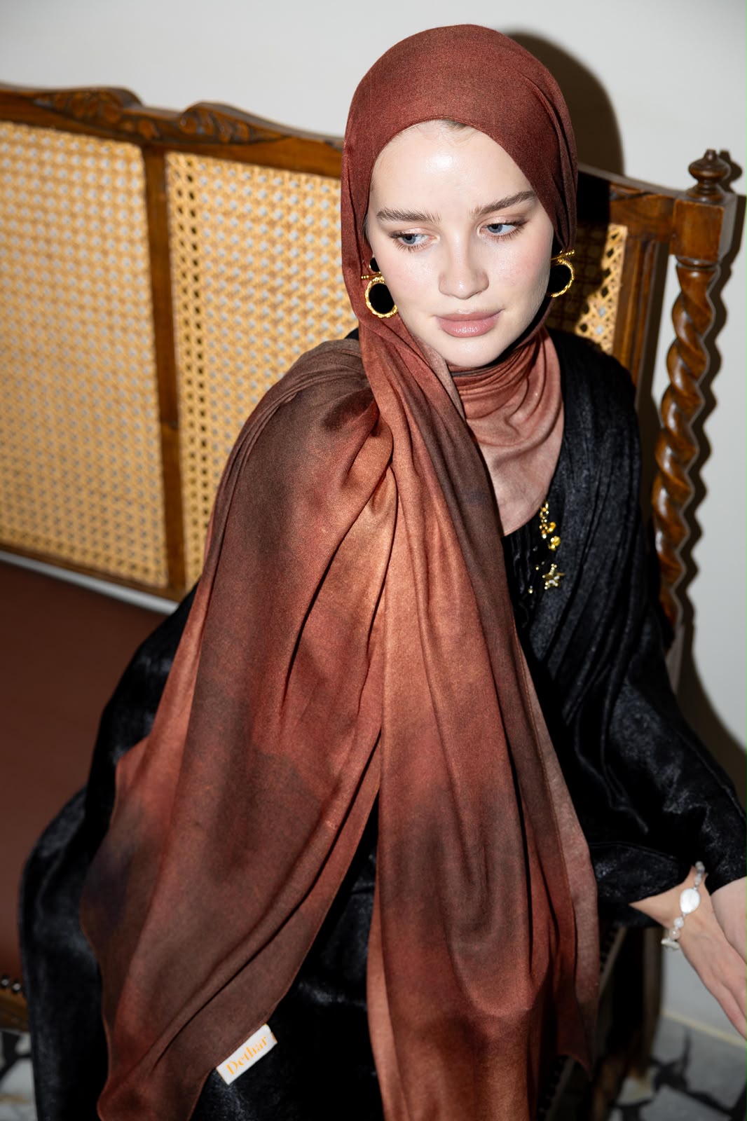 Amber in Modal